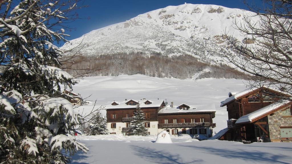 Chalet Del Sole Per Gruppi Livigno Luaran gambar