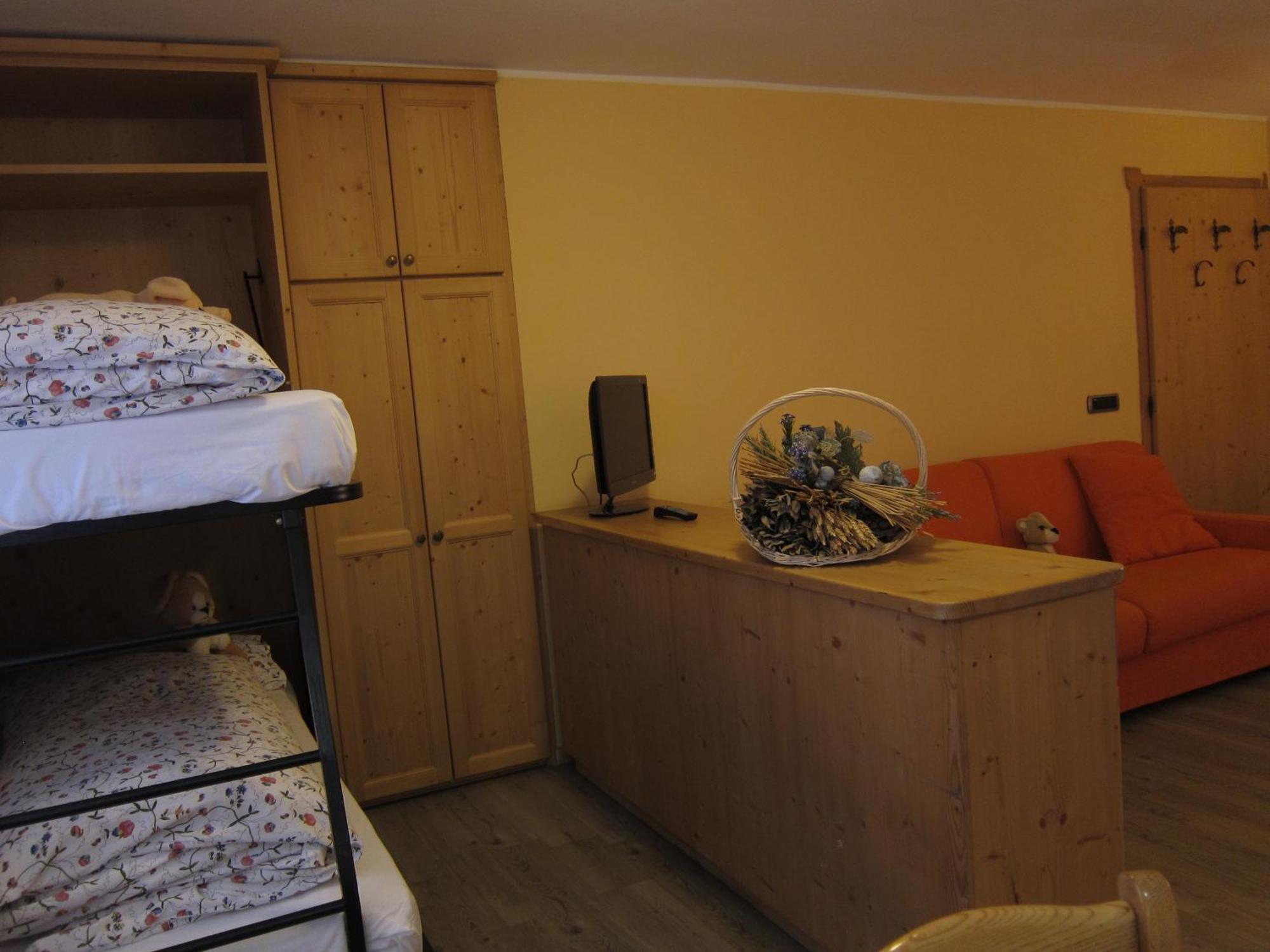 Chalet Del Sole Per Gruppi Livigno Luaran gambar