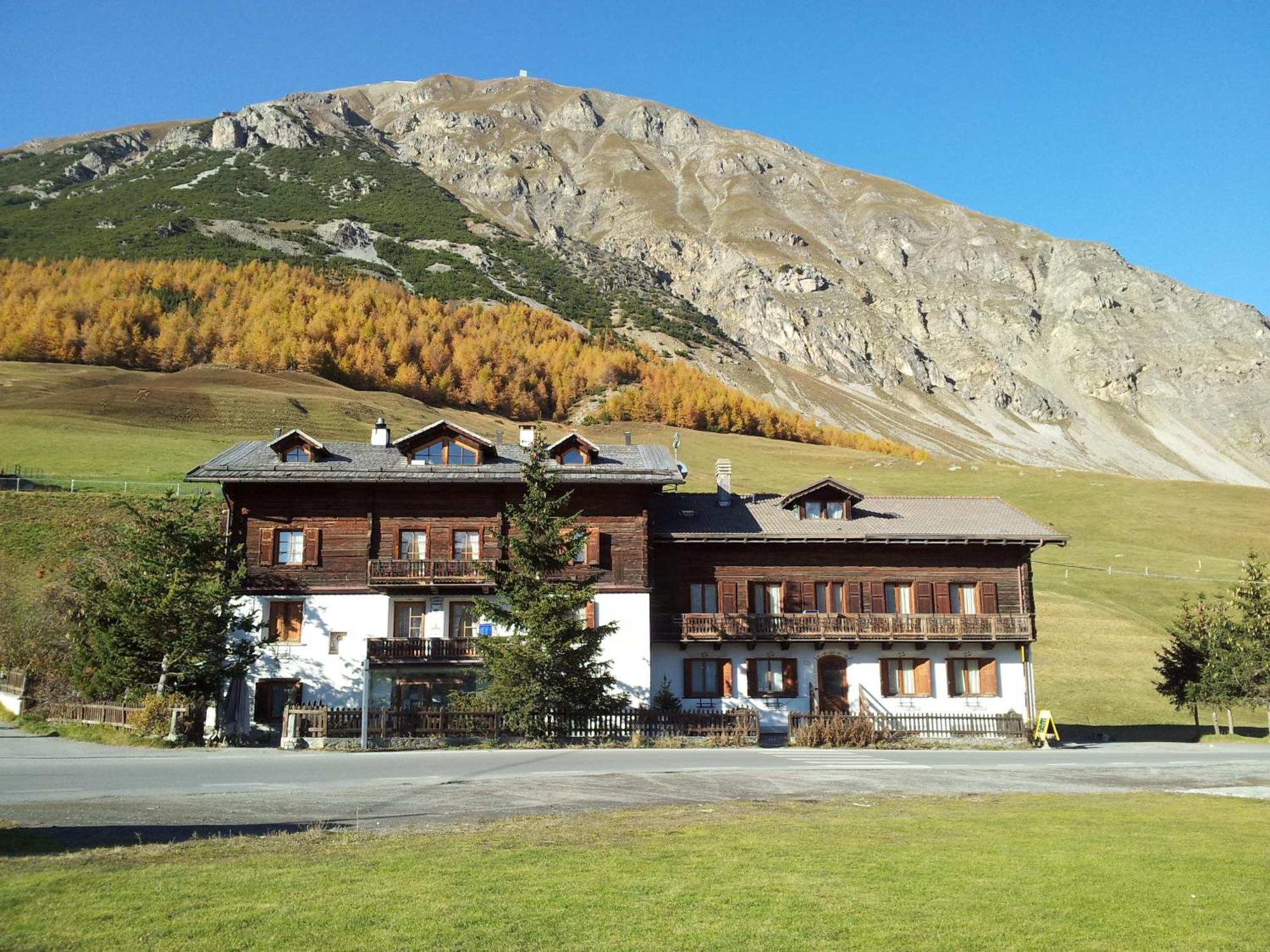 Chalet Del Sole Per Gruppi Livigno Luaran gambar