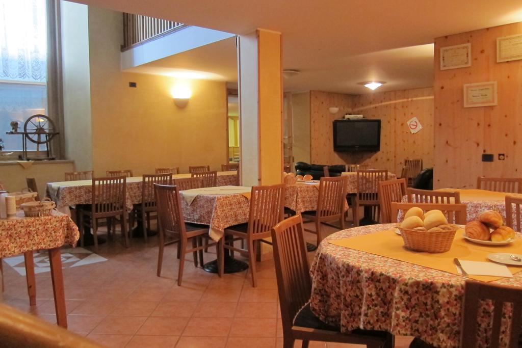 Chalet Del Sole Per Gruppi Livigno Luaran gambar