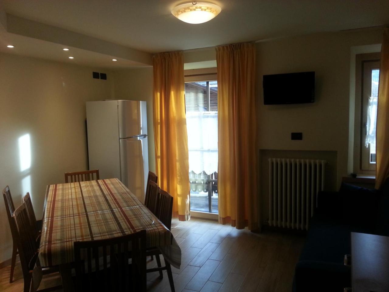 Chalet Del Sole Per Gruppi Livigno Luaran gambar