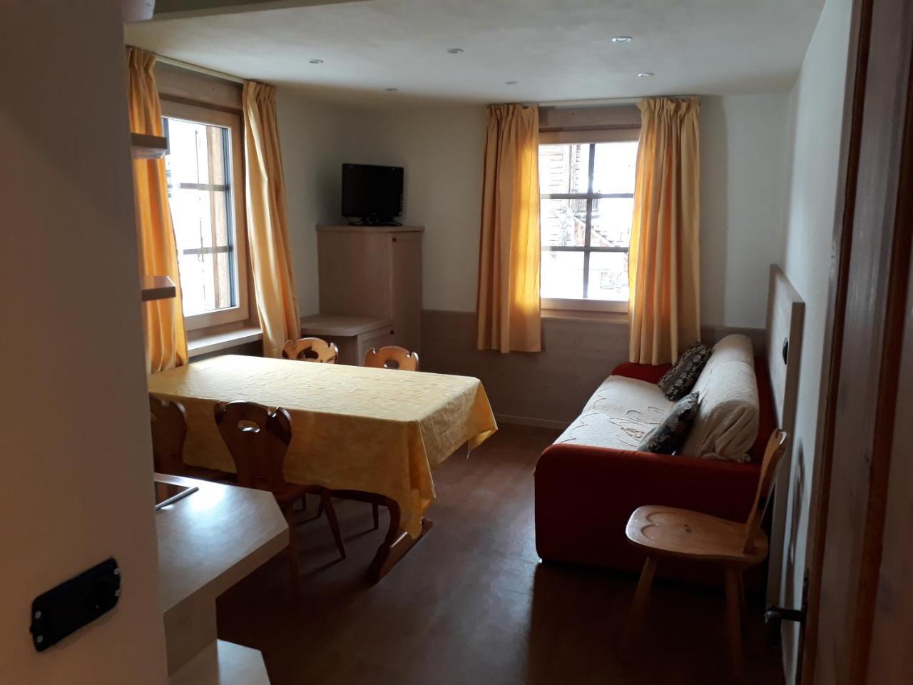 Chalet Del Sole Per Gruppi Livigno Luaran gambar