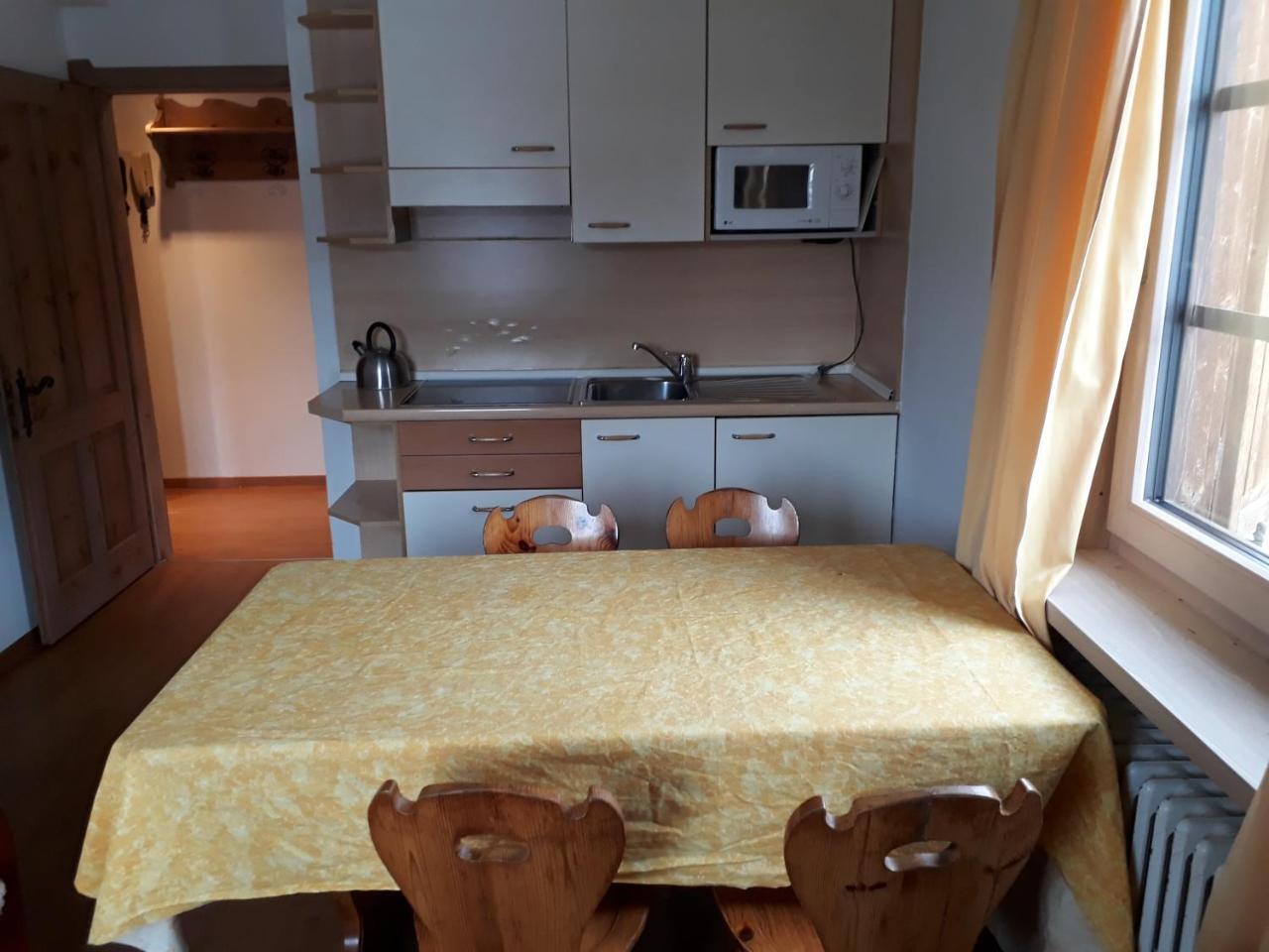 Chalet Del Sole Per Gruppi Livigno Luaran gambar